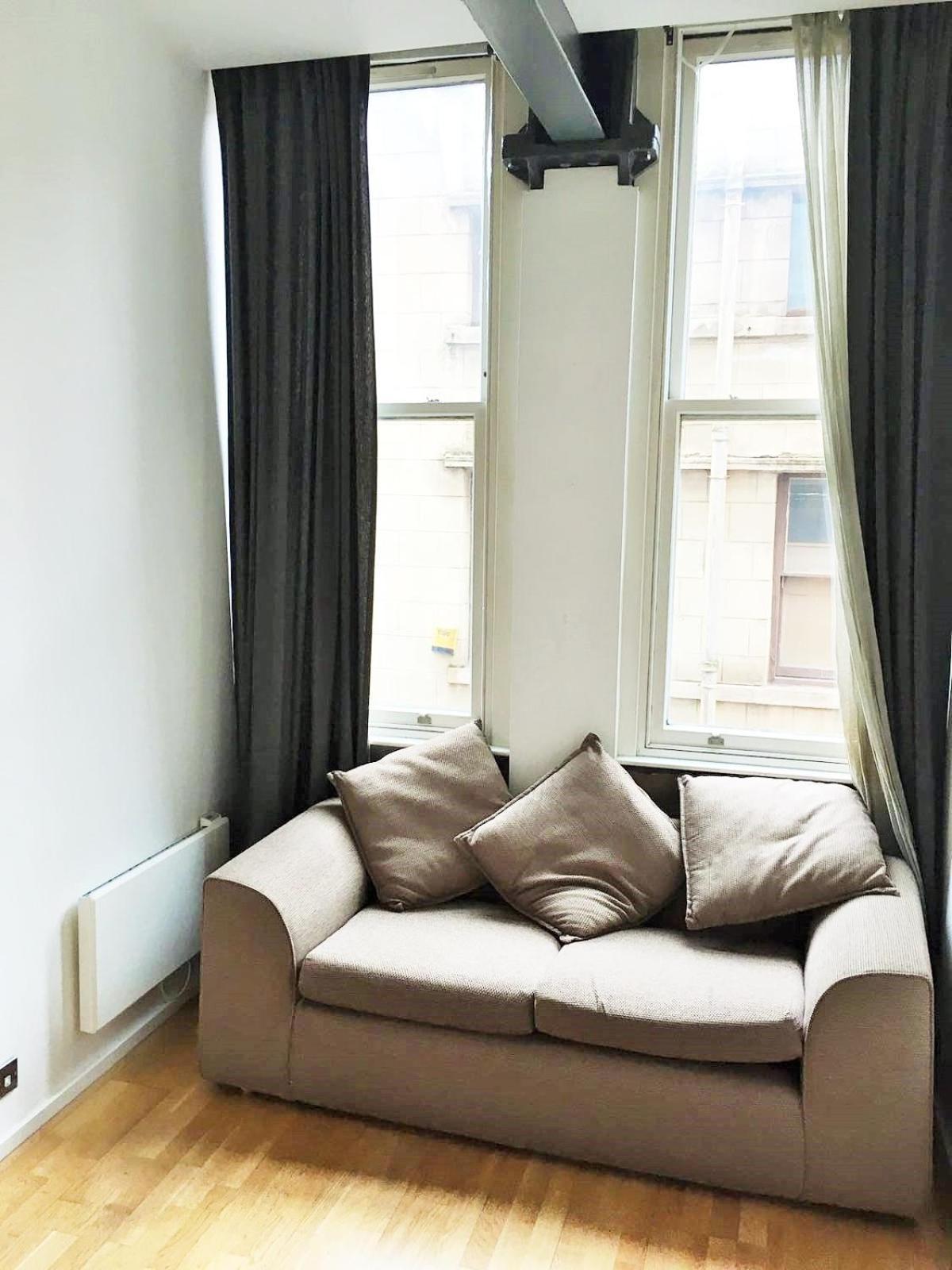 Conran Buildings, 25 Church Street, Manchester, M4 1pe Apartment